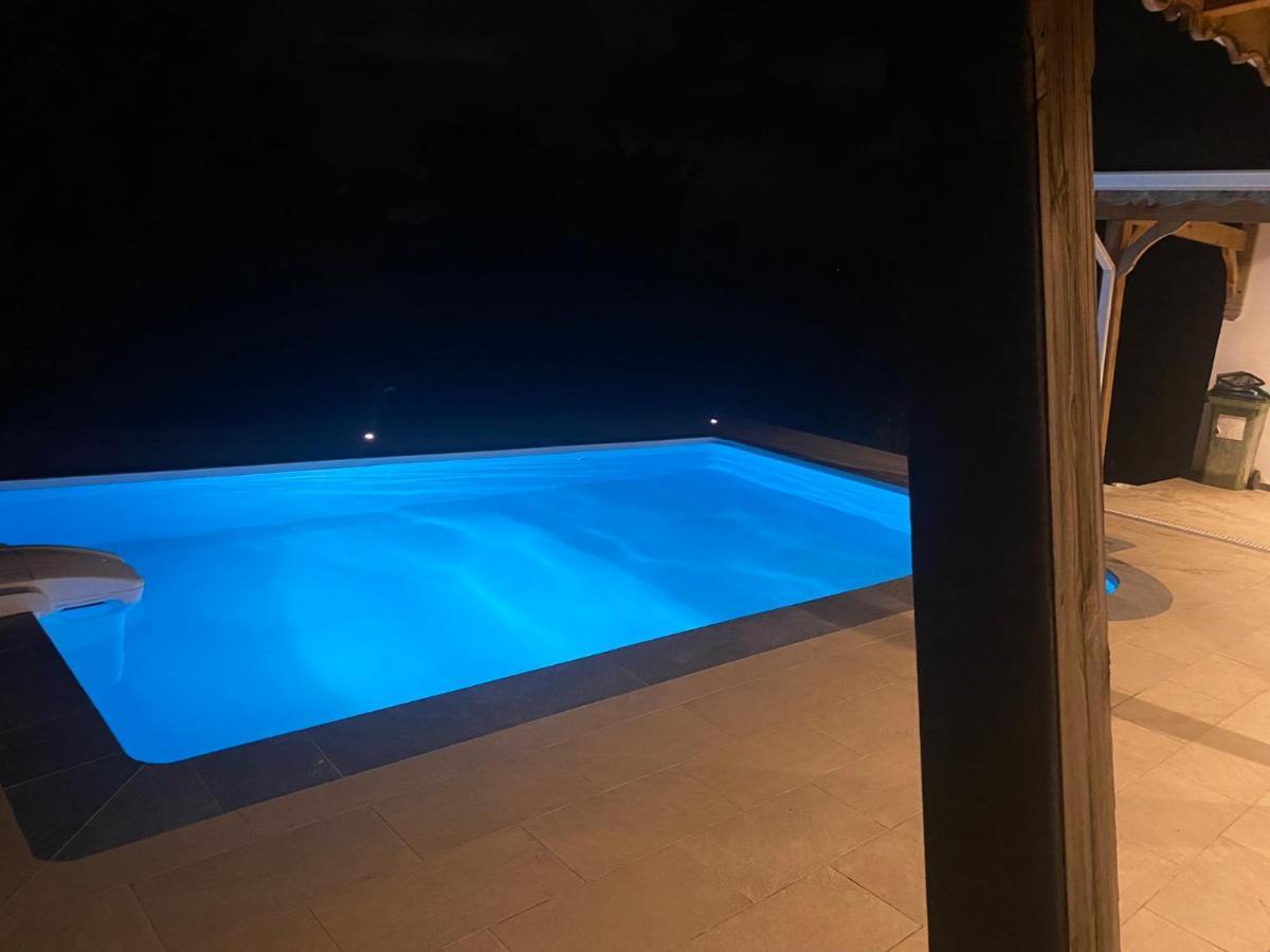 Апартаменти Le Domaine De Kazo Kilou Titine Ле-Гозьє Екстер'єр фото